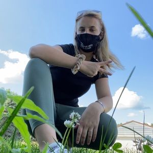 Meet your Posher, Matéa